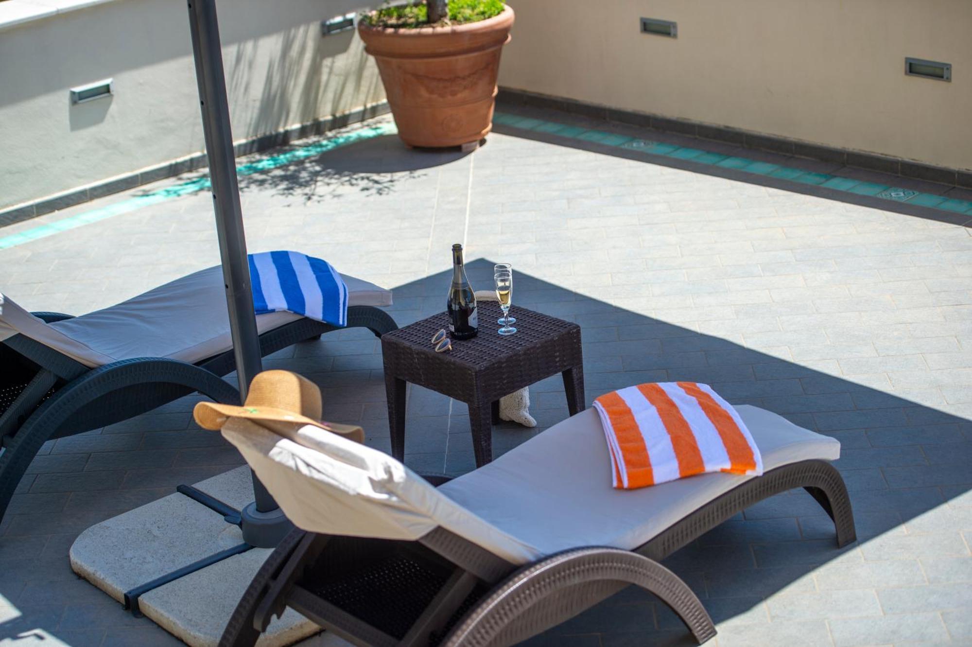Le Contrade By Sosore Holiday Homes -Amalfi Coast Furore Habitación foto