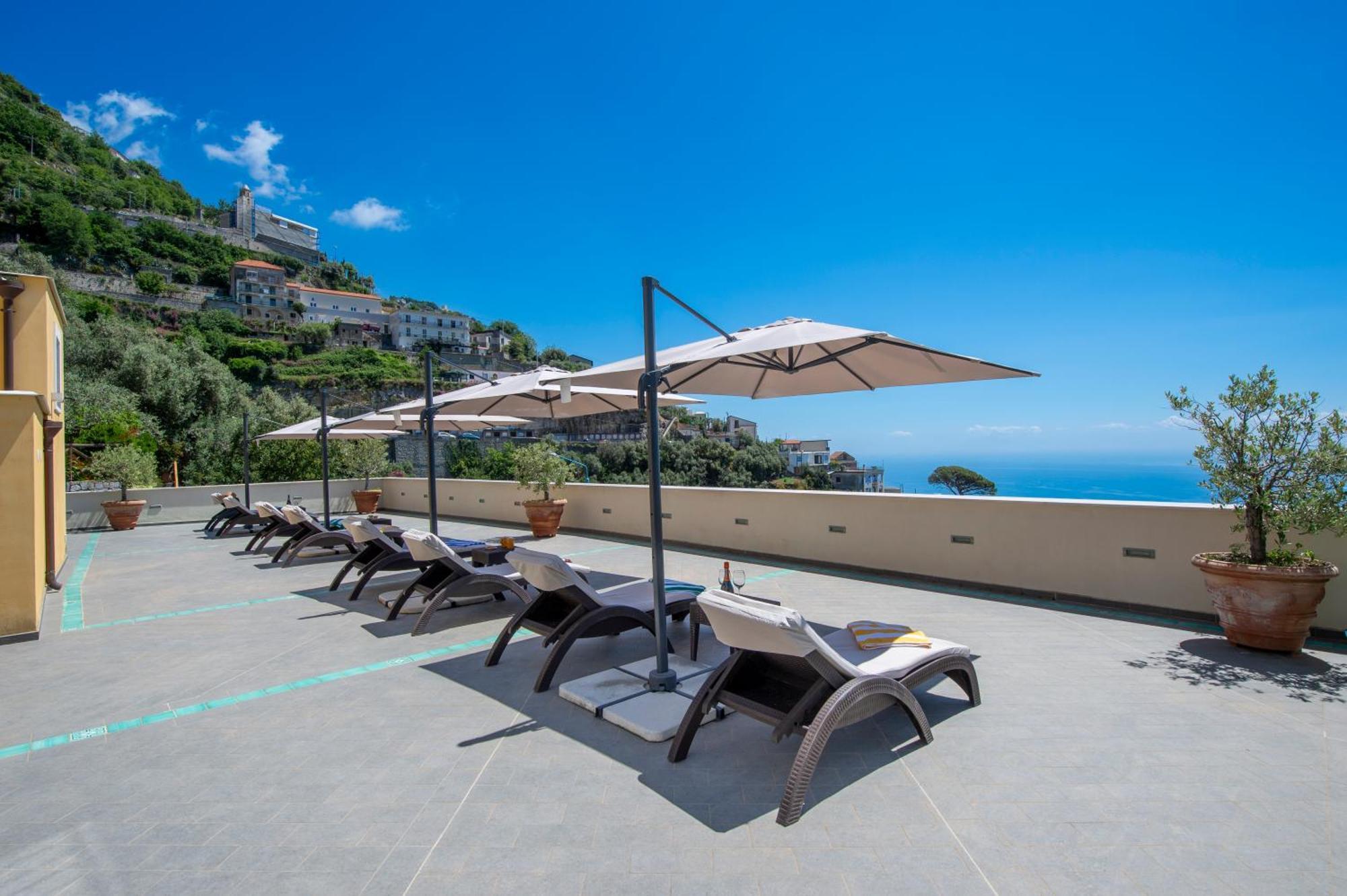 Le Contrade By Sosore Holiday Homes -Amalfi Coast Furore Habitación foto