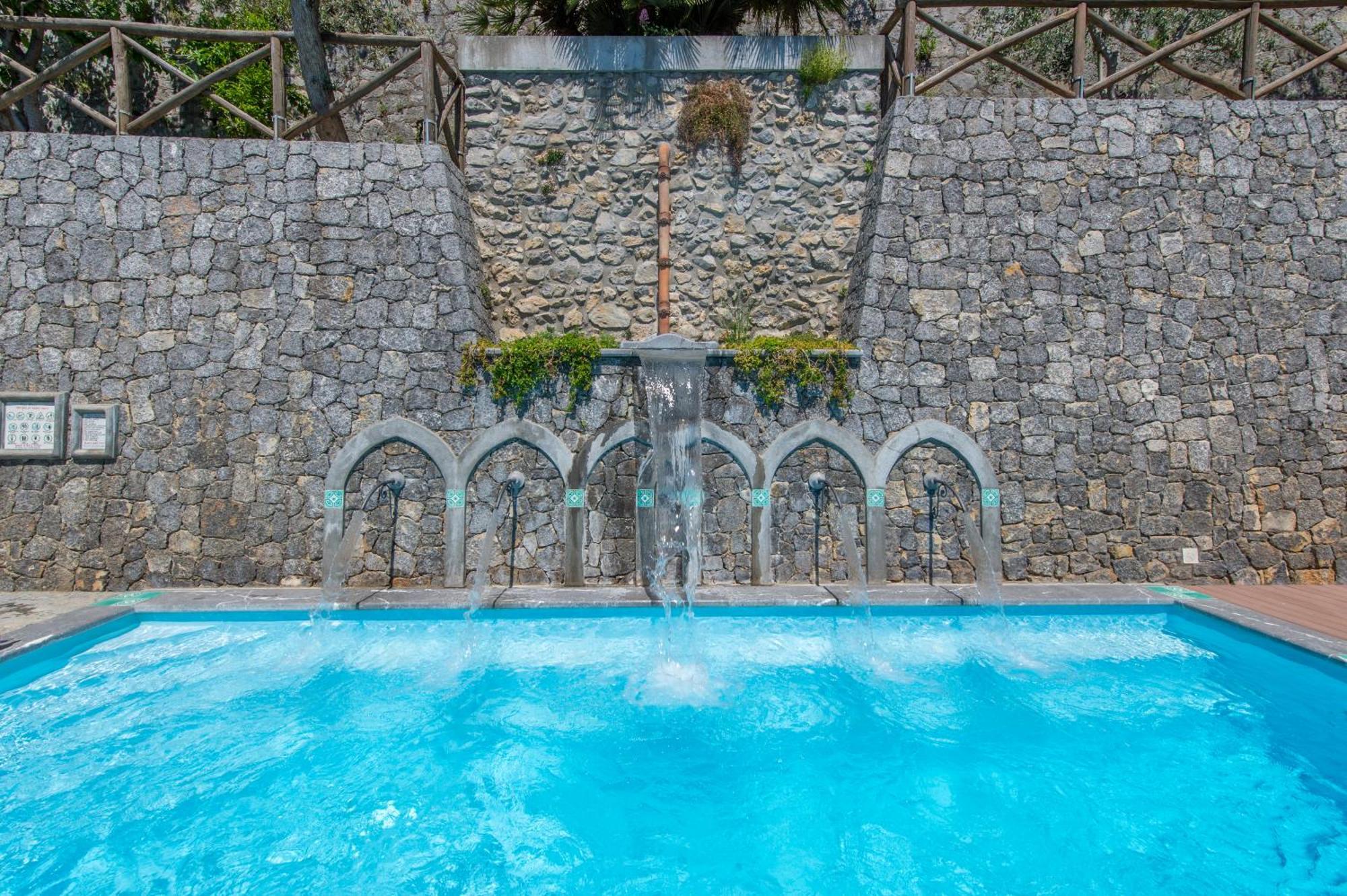 Le Contrade By Sosore Holiday Homes -Amalfi Coast Furore Habitación foto