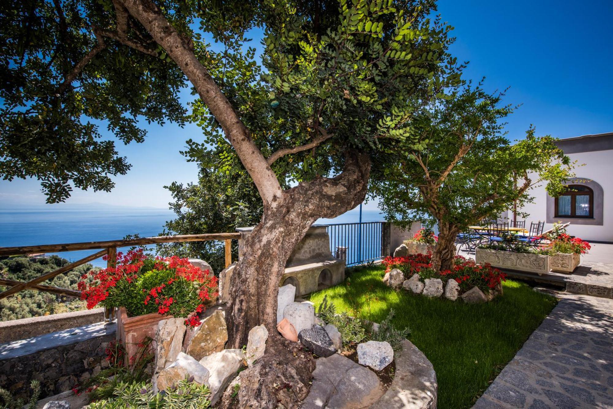 Le Contrade By Sosore Holiday Homes -Amalfi Coast Furore Exterior foto